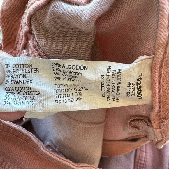 Black Tape_ High Rise Culotte Jeans - Picture 8 of 9